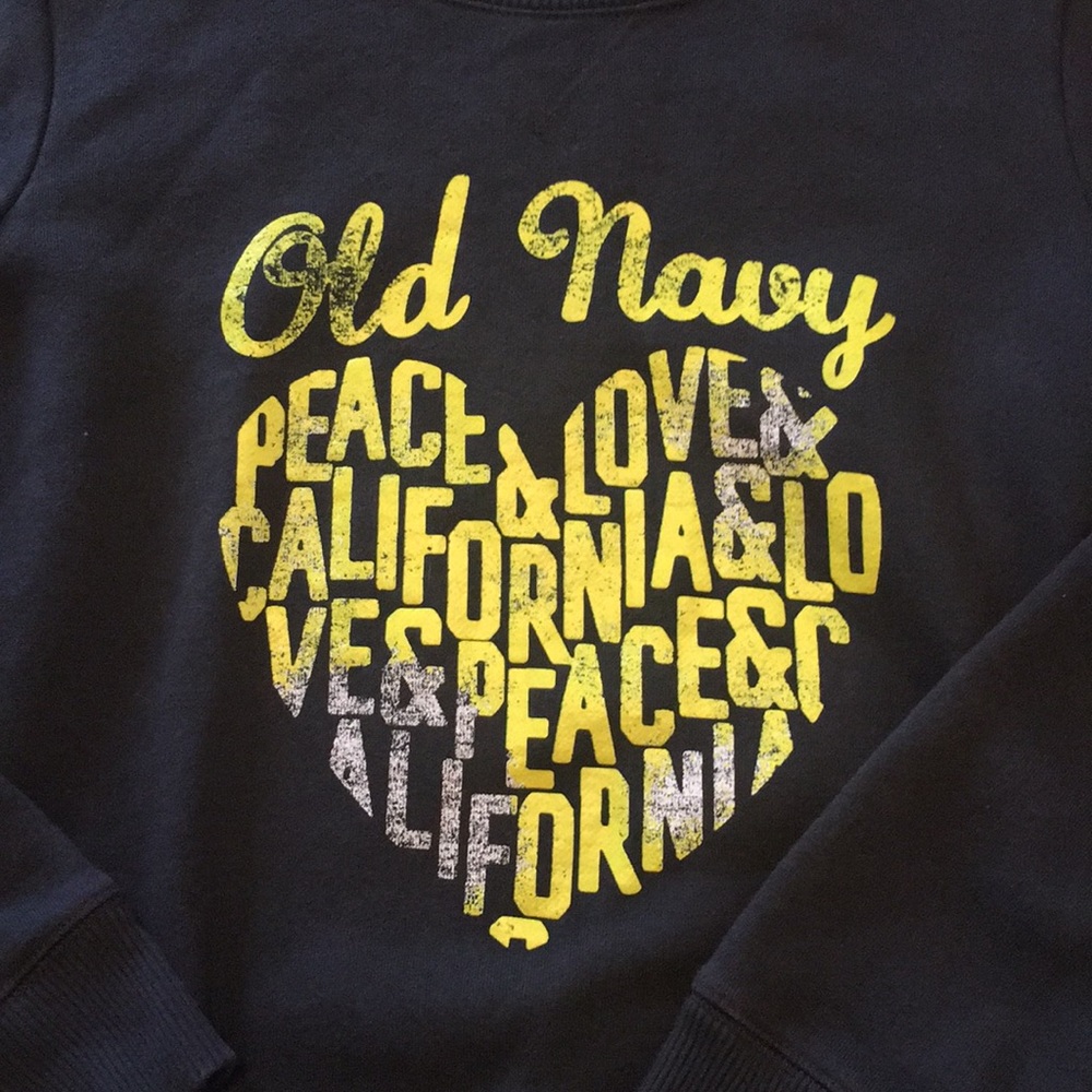 Sweatshirt